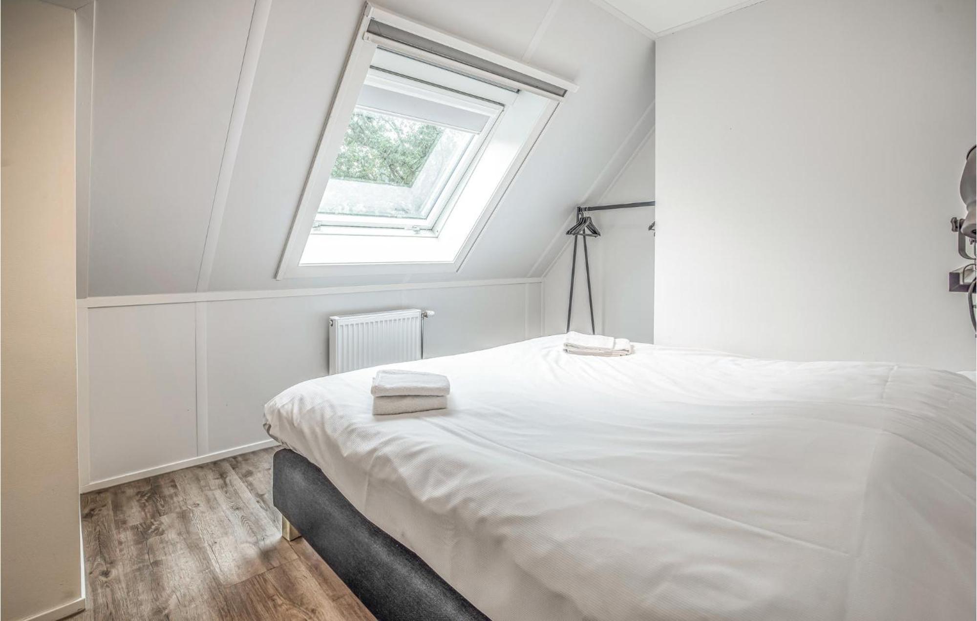 Amazing Home In Rijssen With Wifi Экстерьер фото