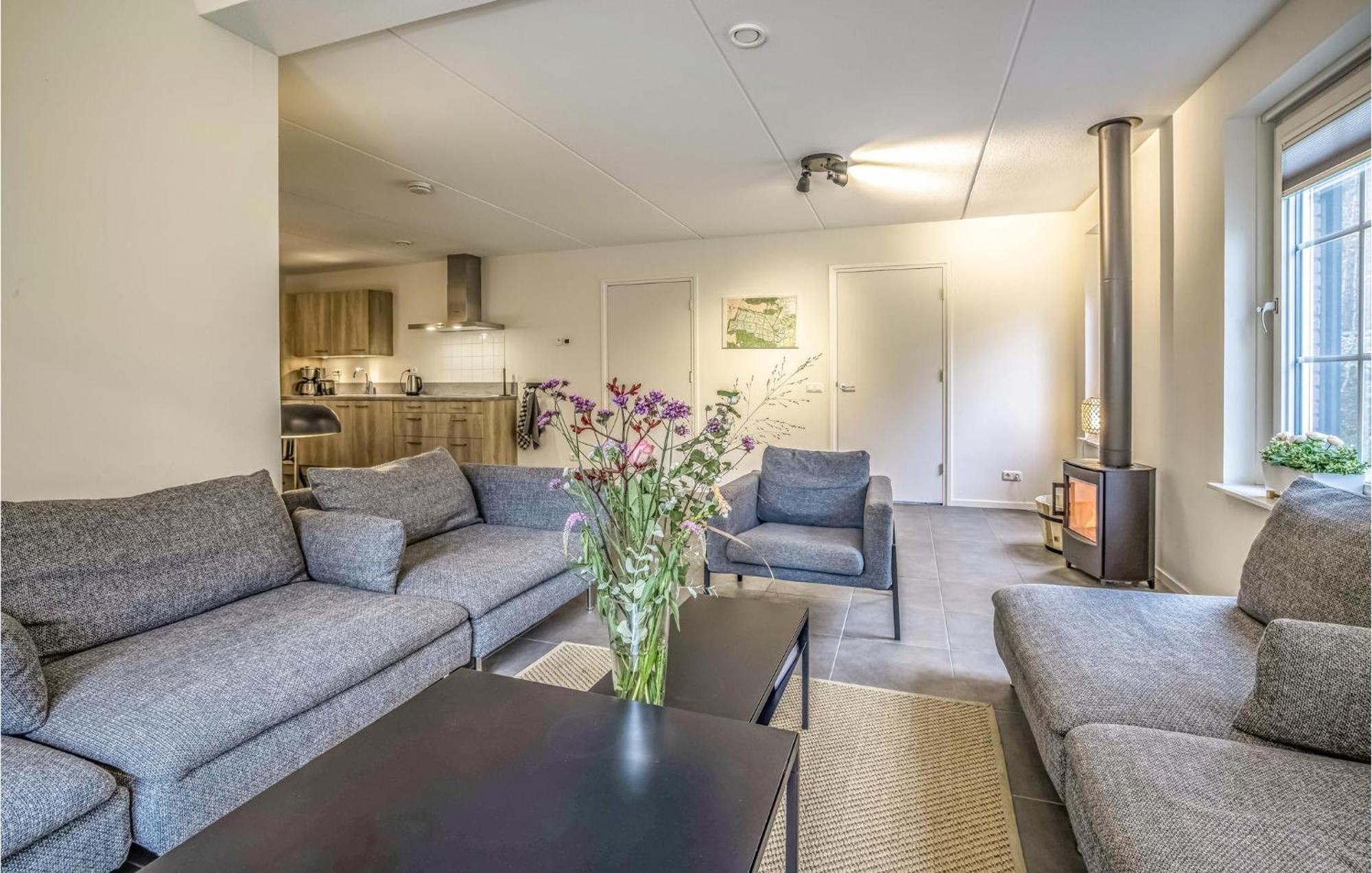 Amazing Home In Rijssen With Wifi Экстерьер фото